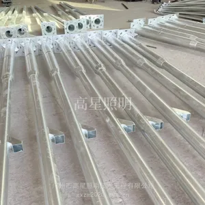 高星定制路灯监控一体杆 监控杆 圆管监控杆 太阳能监控杆厂家现货
