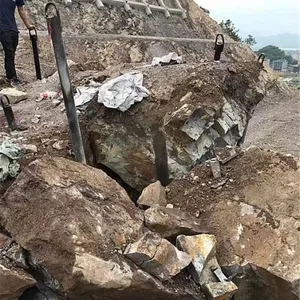 �е¶���������̼���屬��װ�� һ�������ѹܳ���ͷ����ͷ���㲿��