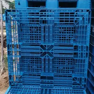 胶南厂家大量供应塑料托盘 1.2×1米 带钢管承重大