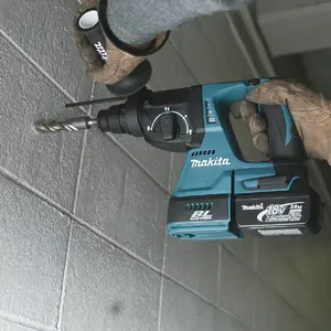 L�ձ�Makita ������˿����/���ʽ��ˢ���� �ͺ�:DDF486RTJ��ţ�M415825
