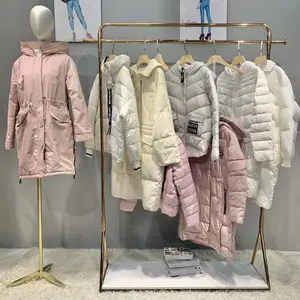 诺曼琦 品牌折扣女装批发 2020冬季新款羽绒服杂款包