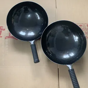 老式铁锅哪里有卖手工铁锅章丘铁锅专卖店章丘老黑锅多少钱