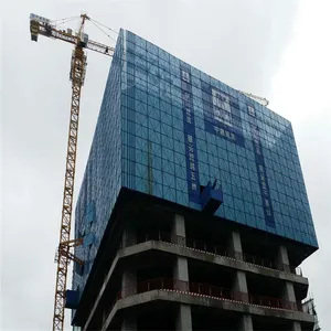 郑州市政围栏定制 建筑爬架网 无需维护保养 长新不旧