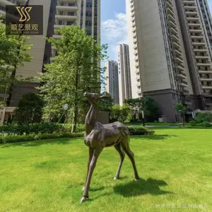玻璃钢人物摆件 户外园林几何鹿造景雕塑 小区庭院草地装饰摆件