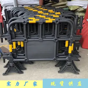 ����Χ�������ƶ�����շ�ײΧ����ͨ��·ʩ��������·����