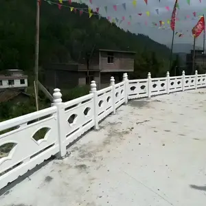 中珺安装简单河道仿汉白玉栏杆 河堤绿化隔离水泥仿石护栏