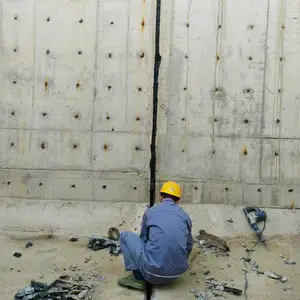 泰安贮水池止水带漏水堵漏方案