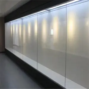 ѧУͼ���չ��а����� ��ѧУʷ�����ƽ���Ų���������