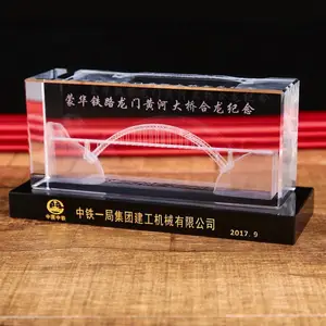 �촬������Ա������Ʒ �´���ˮ��ʽ��Ʒ ���������������