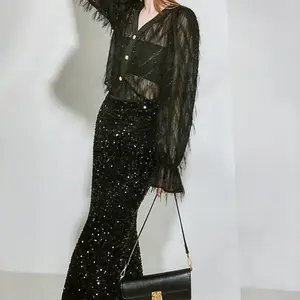 ƽ��������Ѽ�����޷�Ů������������װ�Ӻ���ɹ�ϥ�г������������