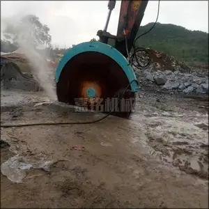 ��׮ͷ���� ��׮�� ��ʯ�� �ھ��Բ�̾� ׮ͷ�и� ����׮�� �ֻ�