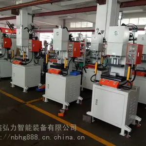 С�͵�����ѹ����� ����̨ʽ��ѹҺѹ��