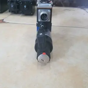 ��ʿ�� ������R901496432 4WREE6W32-3X/V/24A1ԭװ Ʒ��ȫ