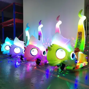 广场摆摊碰碰车 新款儿童电动玩具车 亲子发光电瓶摩托车游乐设备