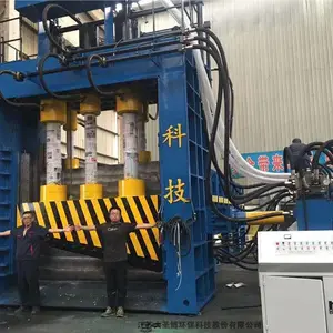 江苏圣博Q91-8000液压龙门剪切机、大型重废剪切机品牌厂家