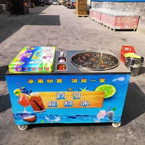 ��̯̩������ҡҡ��������һ��ƿ������Ͼͻ���