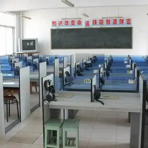 邯郸机房电脑桌厂家 美冠