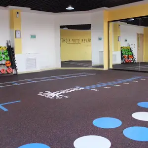 健身房走廊器材区定制地胶