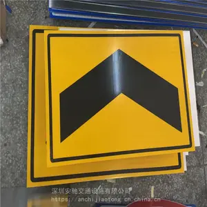 ���ڷ�����ư�װʩ���ӵ���¥���� ¶��ͣ������ʶ��ͼƬ