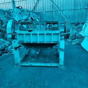 破碎机1200型 电机75KW 6把定刀 9把动刀 55硅珞 刀片尺寸400*35*20mm 轴120mm 皮带轮C4(600)