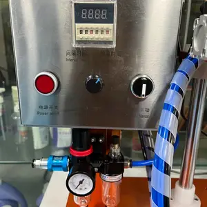Զ���еС�Ͱ��Զ����ǻ� ϴ��Һϴ�ྫƿװ���Ӵ��š�ǻ�