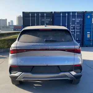 国际车商贸易出口运送到俄罗斯远东地区城市的海参崴 符拉迪沃斯托克专线运输小汽车