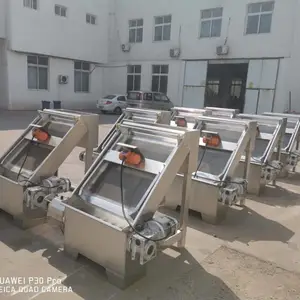 养猪场专用处理猪粪斜筛式固液分离机