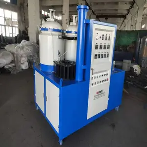平阳聚氨酯机械 弹性体浇注机 PU发泡设备 温州百睿优质供应 瑞安聚氨酯设备厂家