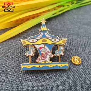 珐琅烤漆镂空徽章定制 异形动漫胸针批发 填色金属纪念章 别针胸章