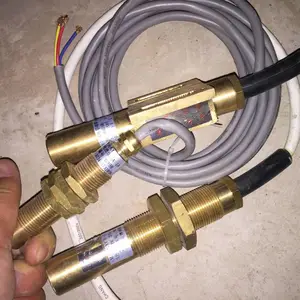 永磁限位开关KYCX-1是由静件磁性开关和动件控制磁钢组成