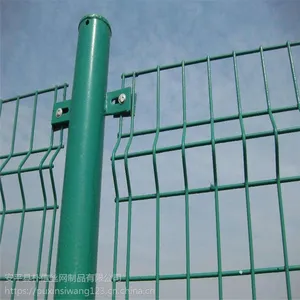 抗腐蚀围栏网 双边丝护栏 圈地围墙网