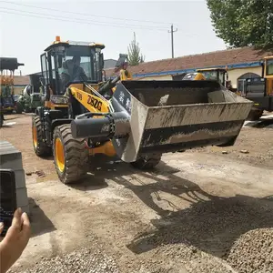 水泥搅拌斗铲车1立方搅拌斗带下开口卸料搅拌机