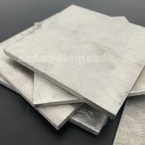 ���غϽ��������������FeCrCoAlTi��������������ȶ���������
