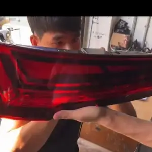 奥迪22款Q5尾灯 电子扇 减震器 方向机