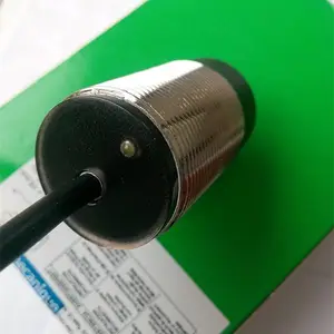 ʩ�͵½ӽ����� XS618B4NAL2 ����� DC24V ���߳���NPN ���ղ�ͷ