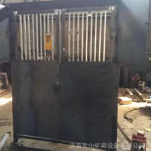 防火栅栏门与防火栅栏两用门都是煤矿井下矿用风门