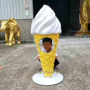 创意玻璃钢冰淇淋雕塑商场冷饮店互动小品雪糕冰棍食物模型定制