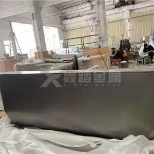 哑光喷砂不锈钢吧台、双曲弧形金属美容院前台厂家