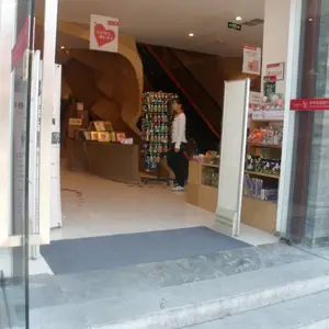 数码店防盗 营业厅手机防盗器价格 隐形商场防盗报警磁门安装 智能家具店RFID防盗磁门