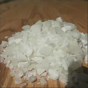 中铝污水处理药剂聚合硫酸铝 硫酸铝片状粉末 无铁硫酸铝