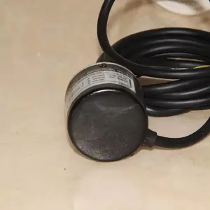 ��Ӧȫ��Banner����BES58-06S6N-1000��ת�������⾶58mmʵ����