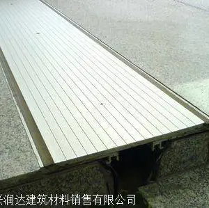 唐山市屋面伸缩缝供应商***格