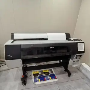 二手精品机 爱普生p9908大幅面绘图仪 宽幅相片艺术品菲林 金银卡喷墨打印机租赁