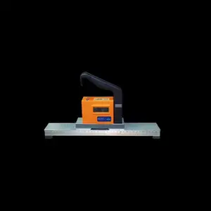 ����ˮƽ�� 0.005mm/m���������춨֤�� �ͺ�:DEG-IIL��ţ�M167088