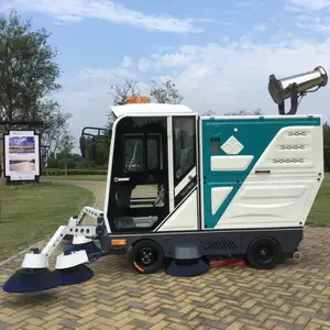 新材料工业园区工厂保洁扫地车 自卸款三朋战狼七刷扫地机