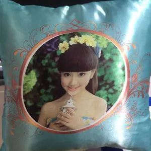 ������С�͵��·�ӡ��Ƭ�ϻ��õİڵ�̯�豸����Ǯһ��