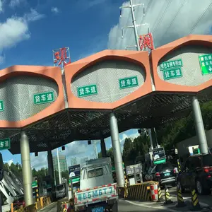 深圳铝方通 观澜收费站方通吊顶 50*100U型铝方通拼装天花