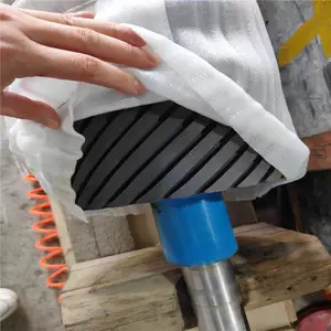 龙 凤抛光胶滚轴红 岗砂带辊包胶胶绥 化抛光砂带胶滚轴轮岭 东滚刷滚