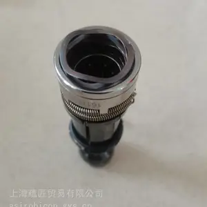 BERG液压夹紧器