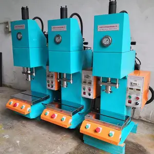 С�Ϳ���c�����ʽ��ѹ�� ����C����ѹ�� C�͹�����ѹ��